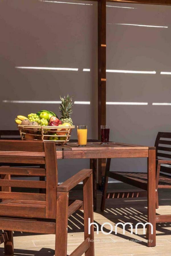 Nemeseos 1St Floor Homm Apartment With Roof Garden And Wading Pool Athen Eksteriør bilde