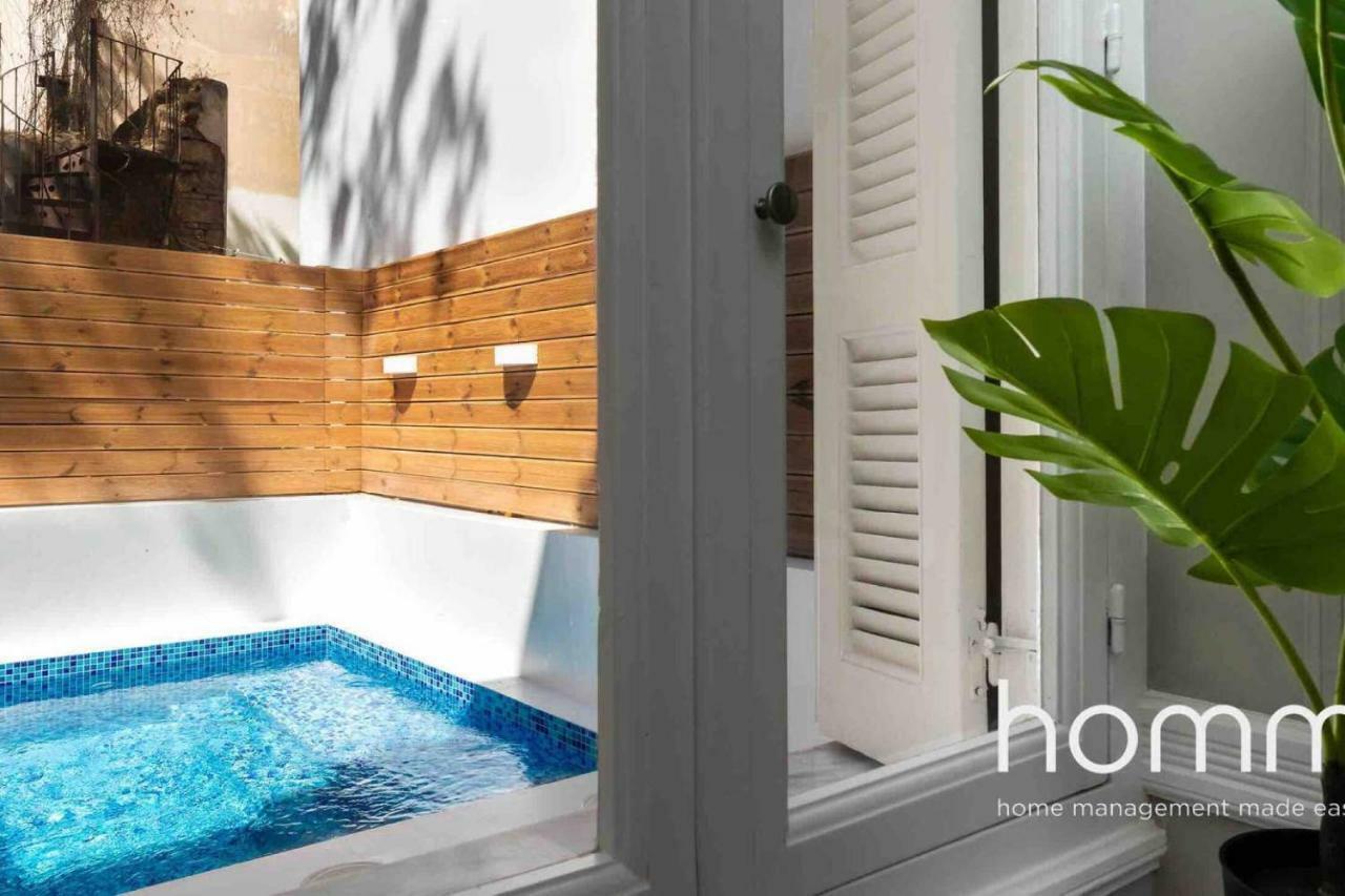 Nemeseos 1St Floor Homm Apartment With Roof Garden And Wading Pool Athen Eksteriør bilde
